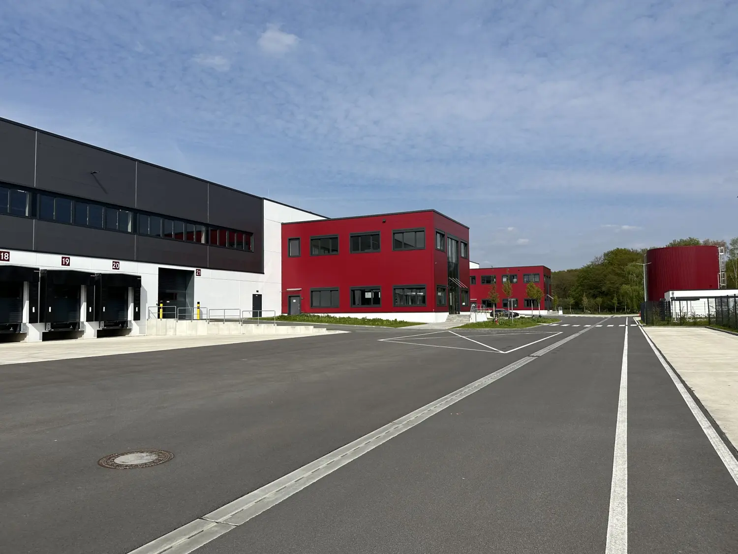 EUREAL vermittelt rund 7.000 m2 im Unternehmerpark Hildener Tor in Hilden von EUREAL Property Advisors GmbH
